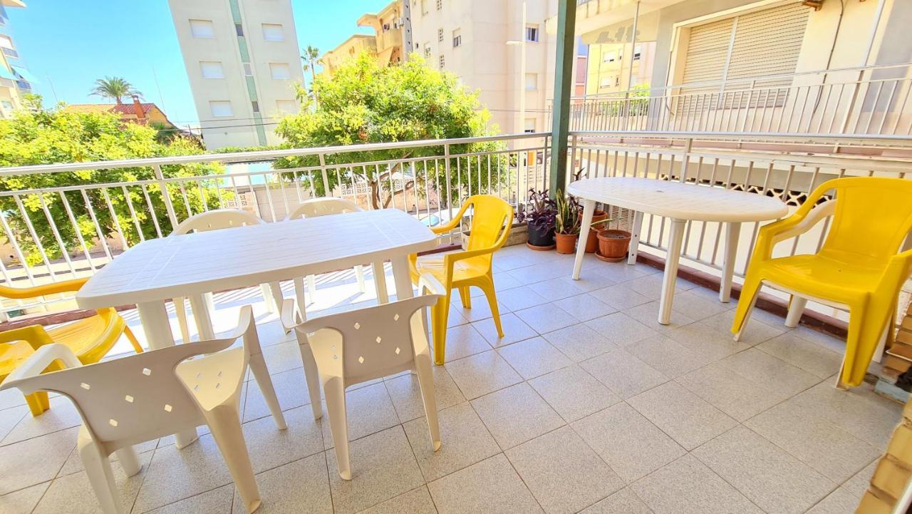 Bonanza - 40 Metros De La Playa! Apartment กันดิอา ภายนอก รูปภาพ